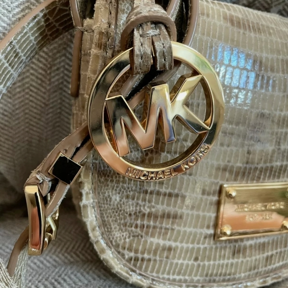 Michael Kors Tan Crossbody Bag - Picture 11 of 12